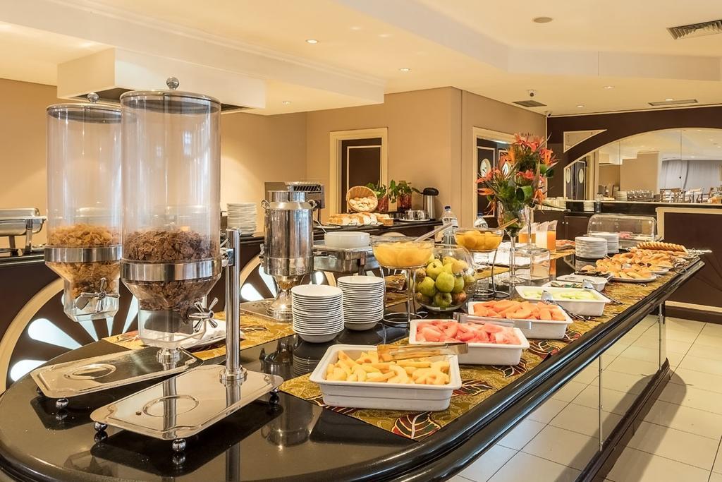 Hotel Vip Grand Мапуто Екстериор снимка